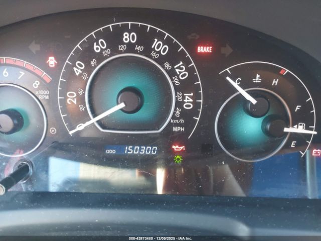 Toyota Camry Sle Image 2