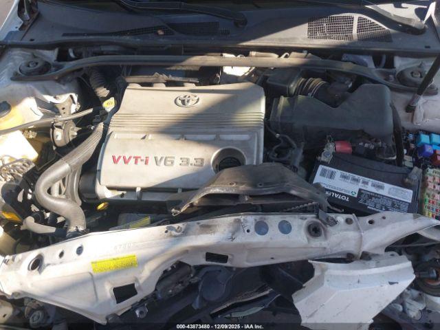 Toyota Camry Sle Image 10