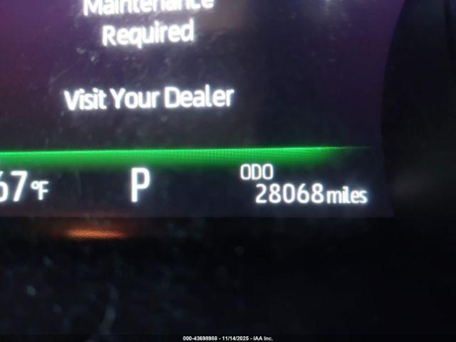 Toyota Camry Xle Image 11