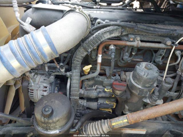 Peterbilt 579 Image 9