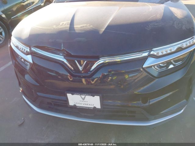 Vinfast Vf 8 Eco Image 4