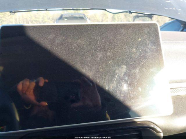 Vinfast Vf 8 Eco Image 6