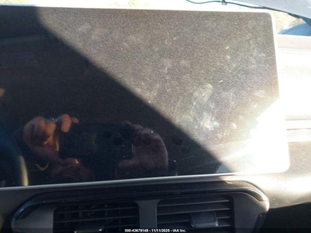 Vinfast Vf 8 Eco Image 8