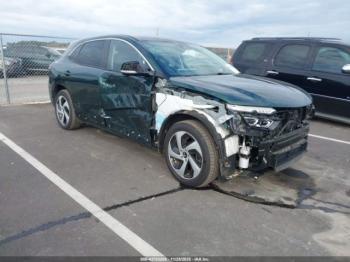  Salvage Vinfast Vf 8