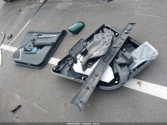 Vinfast Vf 8 Eco Image 4