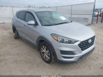  Salvage Hyundai TUCSON