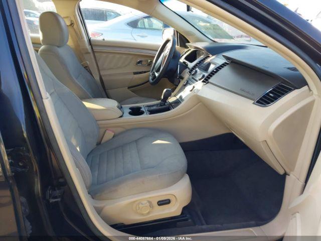 Ford Taurus Se Image 2