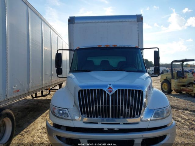 International 4000 4300 Image 17