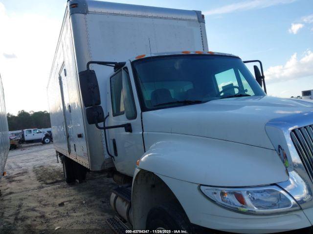 International 4000 4300 Image 16