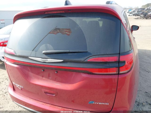 Chrysler Pacifica Pinnacle Image 8