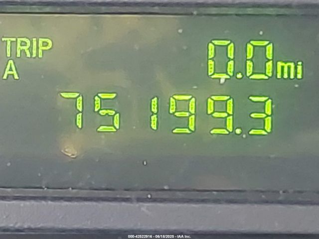 Ford Econoline E350 Super Duty Cutaway Van Image 16