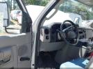 Ford Econoline E350 Super Duty Cutaway Van Image 8